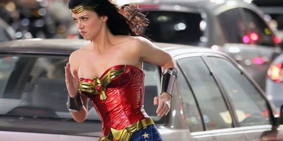 Do you like Adrianne Palicki's Wonder Woman suit? : r/WonderWoman