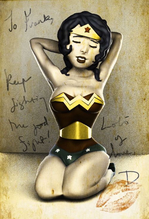 Wonder Woman Pin Up