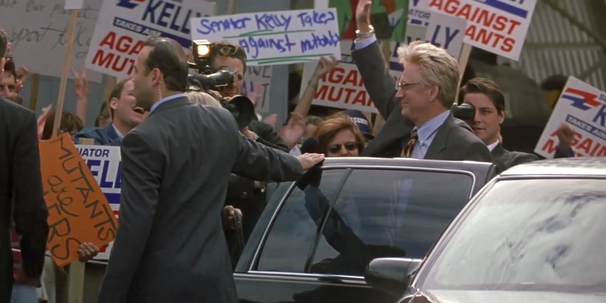 X-Men - Senator Kelly and protestors