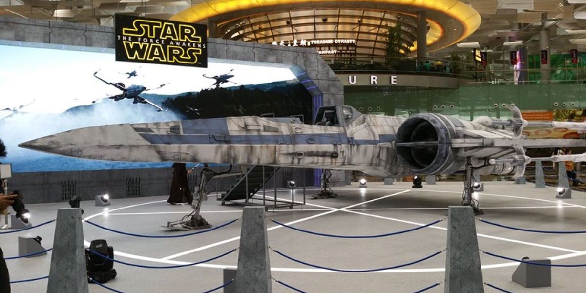 X-Wing Singapore Airport