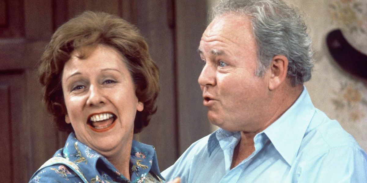 Archie going into kiss Edith on All in the Family