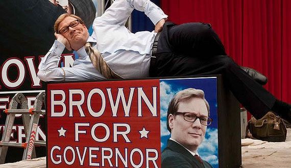 Andrew Daly runs for Governor as Mayor Brown in Yogi Bear