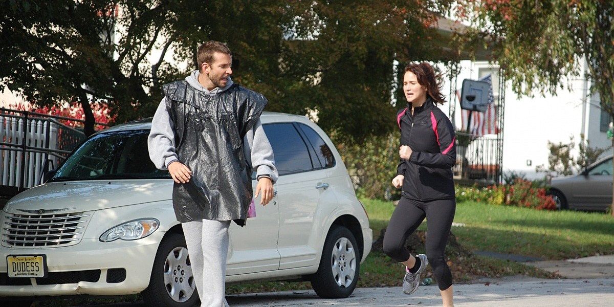 Bradley Cooper and Jennifer Lawrence in Silver Linings Playbook - 10 Crazy Movies About Mental Asylums