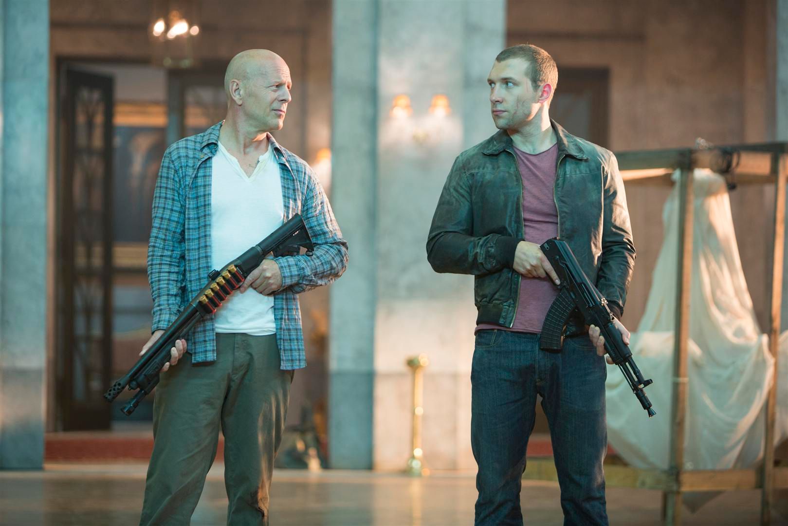 Die Hard 6: Bruce Willis Talks John McClane Origin Story Idea