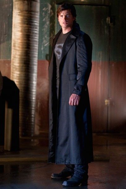 Smallville: Clark's new look for season 9 of Smallville