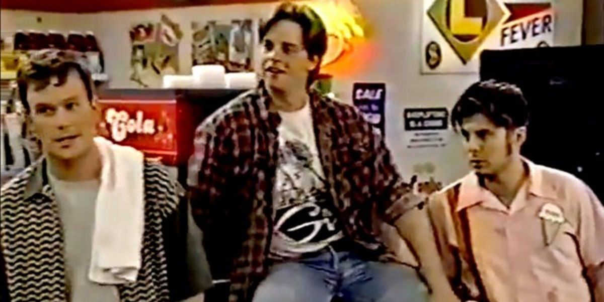 Clerks TV - Worst TV Adaptations of Great Movies