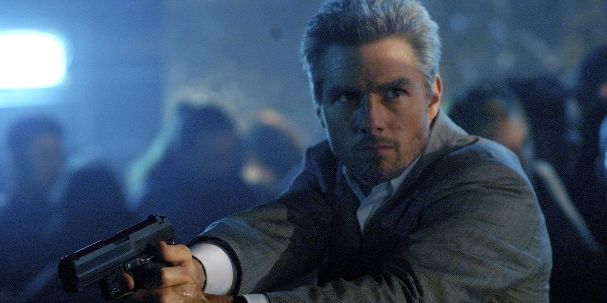 Tom Cruise with a handgun in a nightclub in Collateral