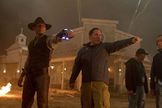 Jon Favreau and Daniel Craig in Cowboys &amp; Aliens