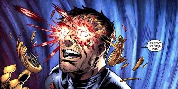 Cyclop's glasses break in Marvel Comics