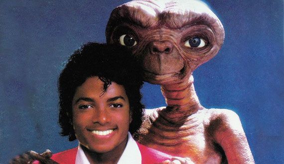 E.T. and Michael Jackson pose together