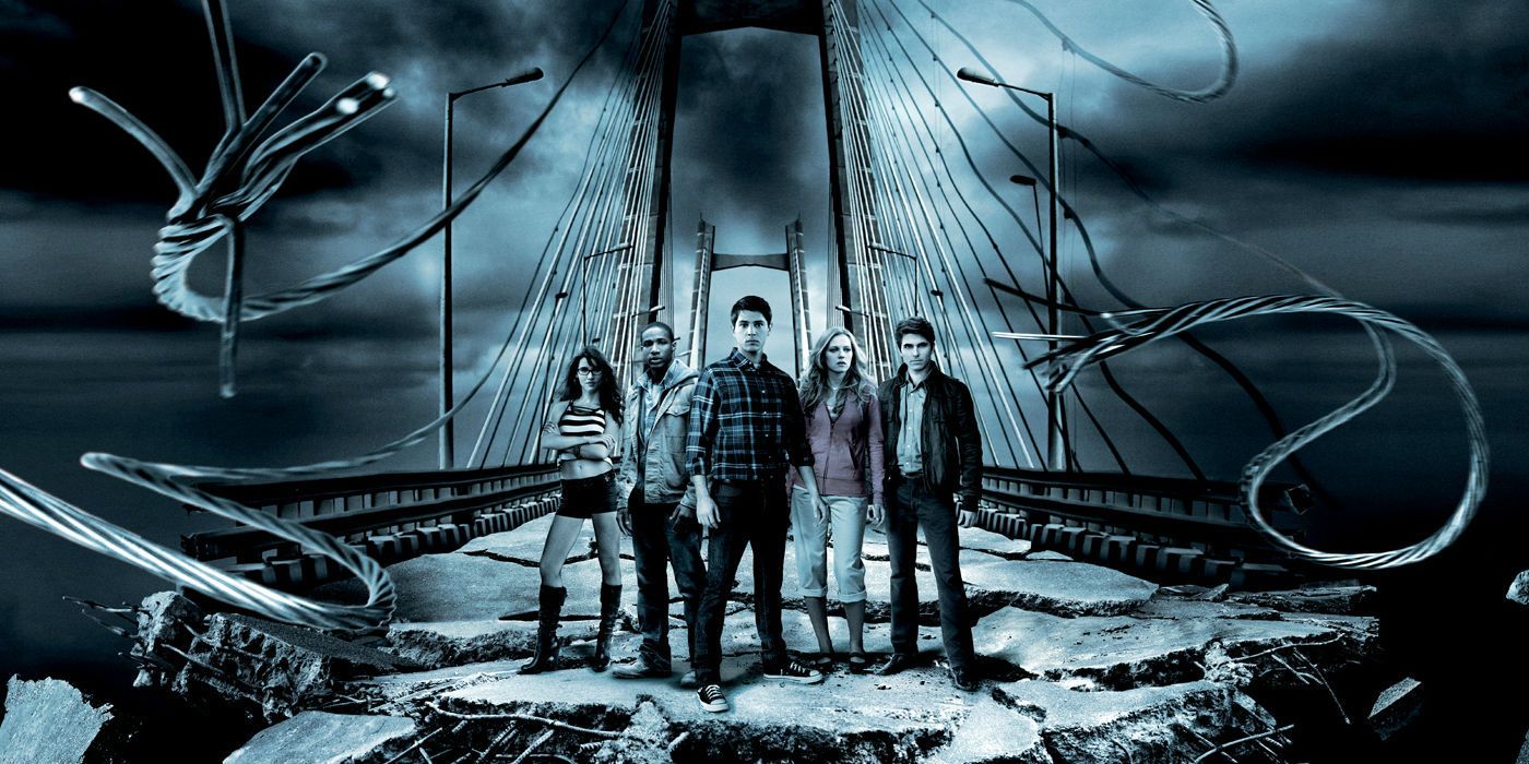 Para pemain Final Destination 5 di jembatan yang runtuh