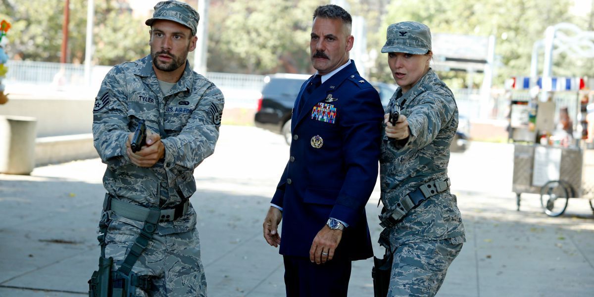 General Glenn Talbot being protected by Military personnel in his full uniform in Agents of SHIELD