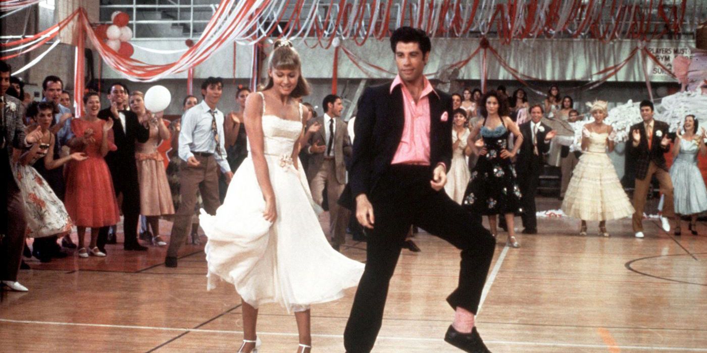 Sandy and Danny dancing during a contest in Grease