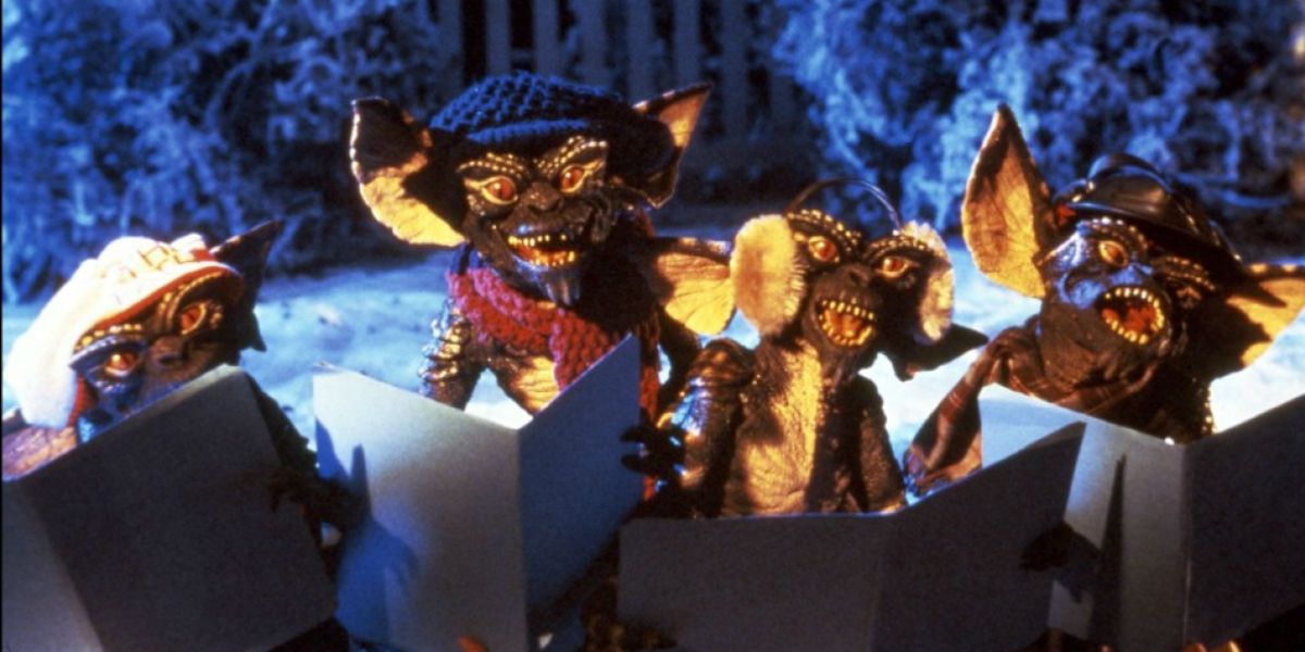 Gremlins Christmas Caroling in Gremlins