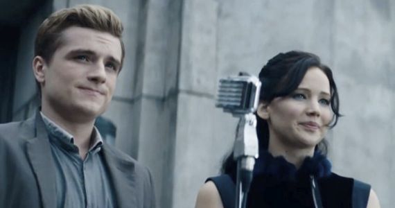 Peeta and Katniss in The Hunger Games: Catching Fire