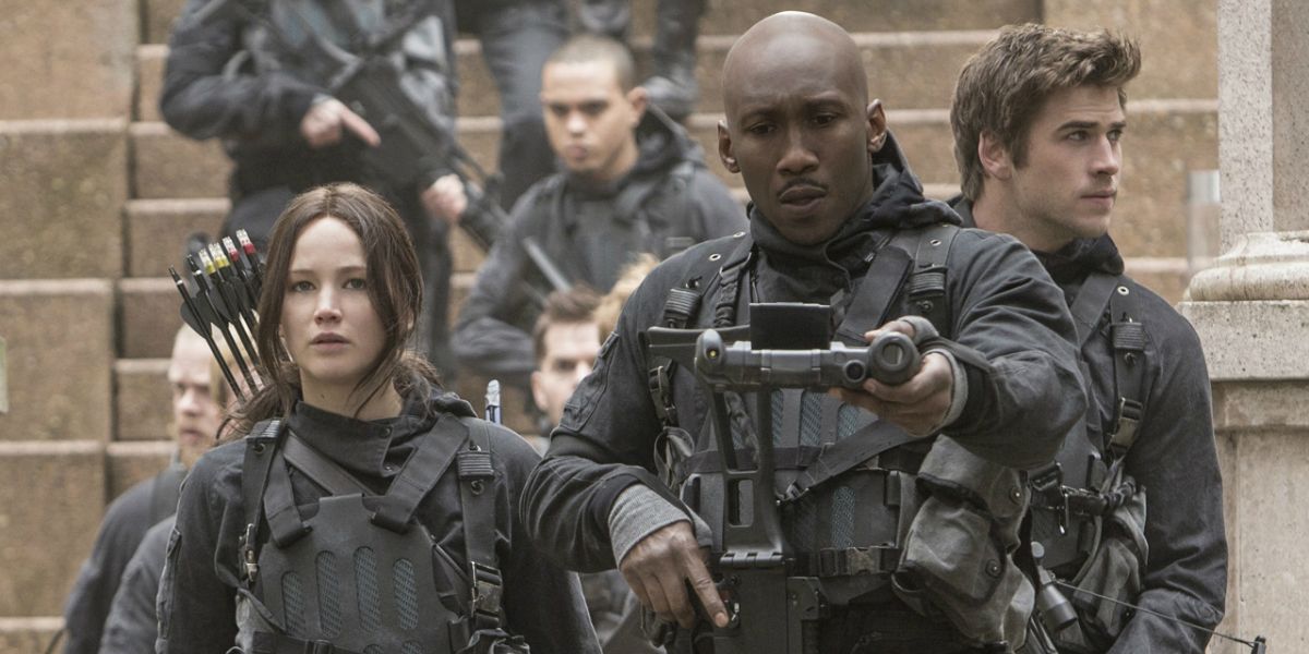 The Hunger Games: Mockingjay Part 2' Debuts Powerful Comic-Con