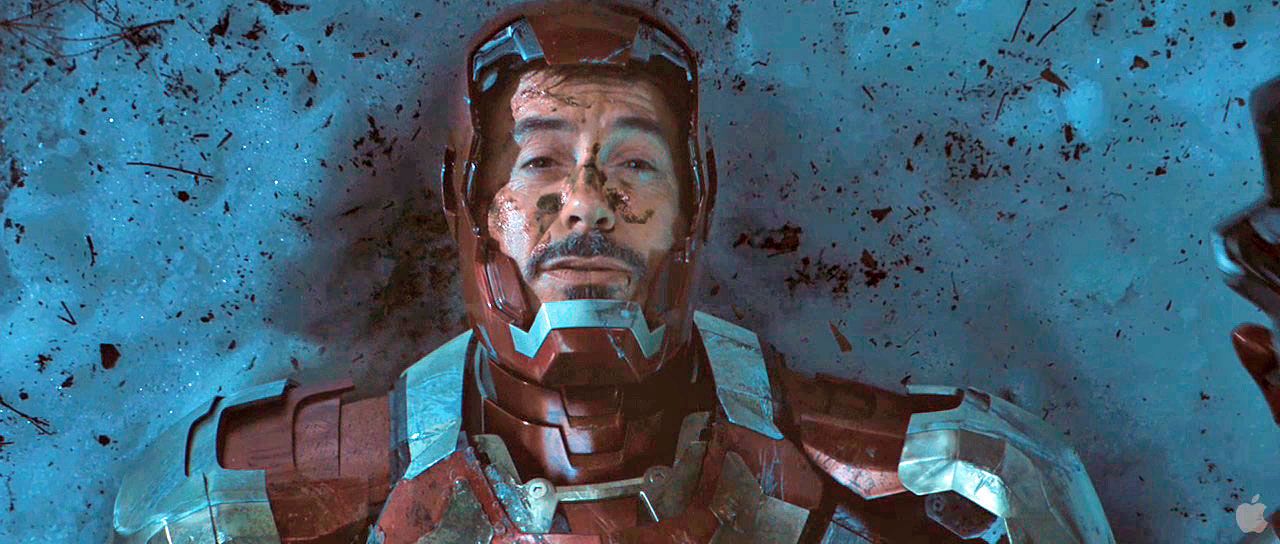 Tony Stark on the losing side of a battle in Iron Man 3
