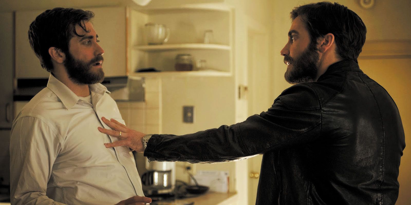 Adam and Anthony confront each other in Enemy (2013)