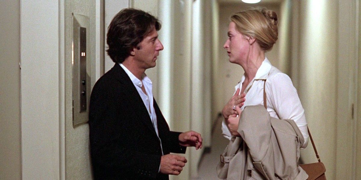 Dustin Hoffman and Meryl Streep talk in a hallway in Kramer vs Kramer
