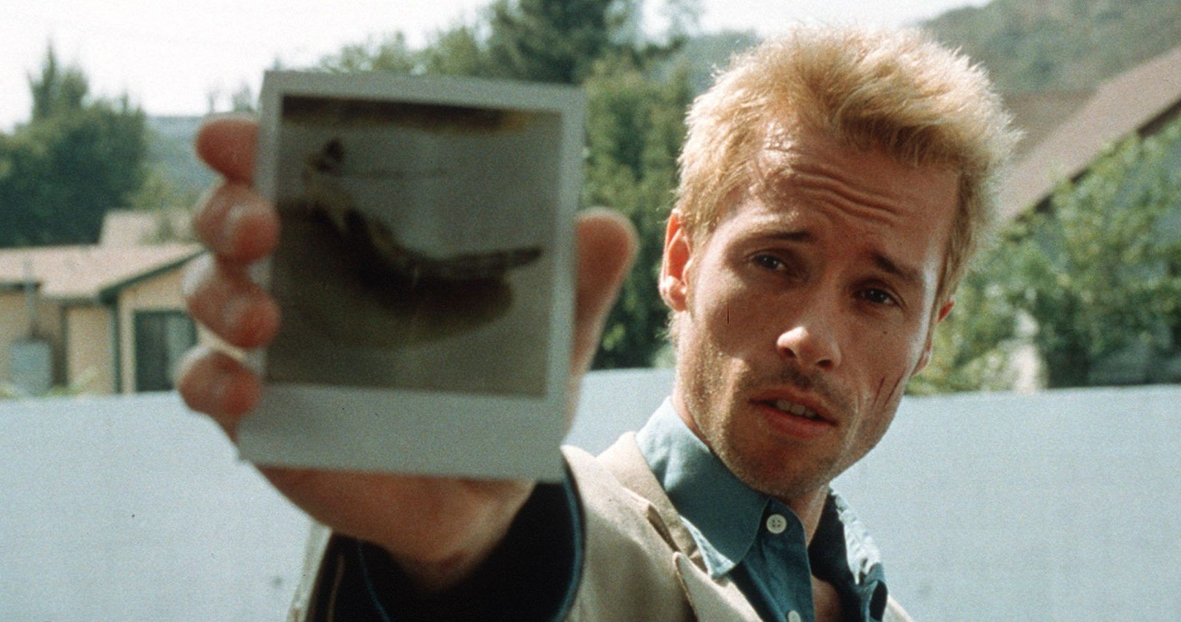 Guy Pearce in Memento by Christopher Nolan