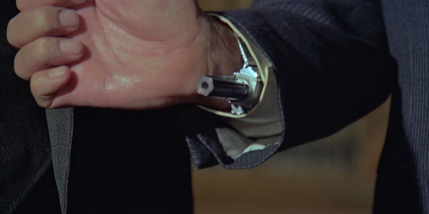 Moonraker Dart Gun - Coolest James Bond Gadgets