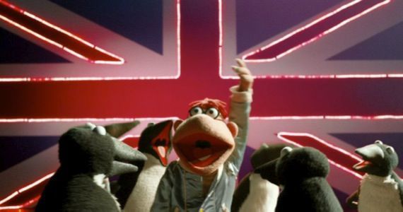 ‘Muppets Most Wanted’ Teaser Trailer: Scooter Has the Moves Like Jagger