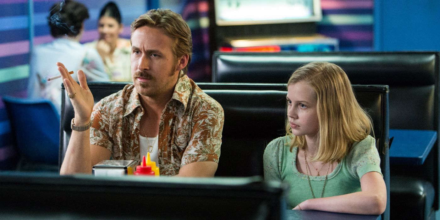 Ryan Gosling and Angourie Rice in The Nice Guys