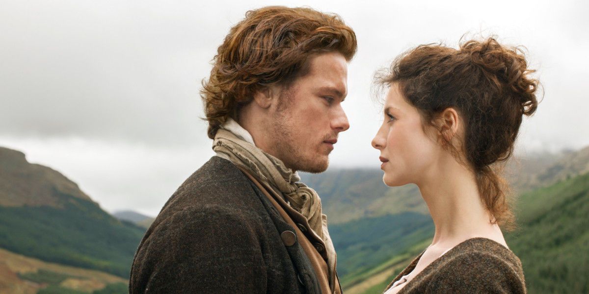 Jamie flirts with Claire in Outlander