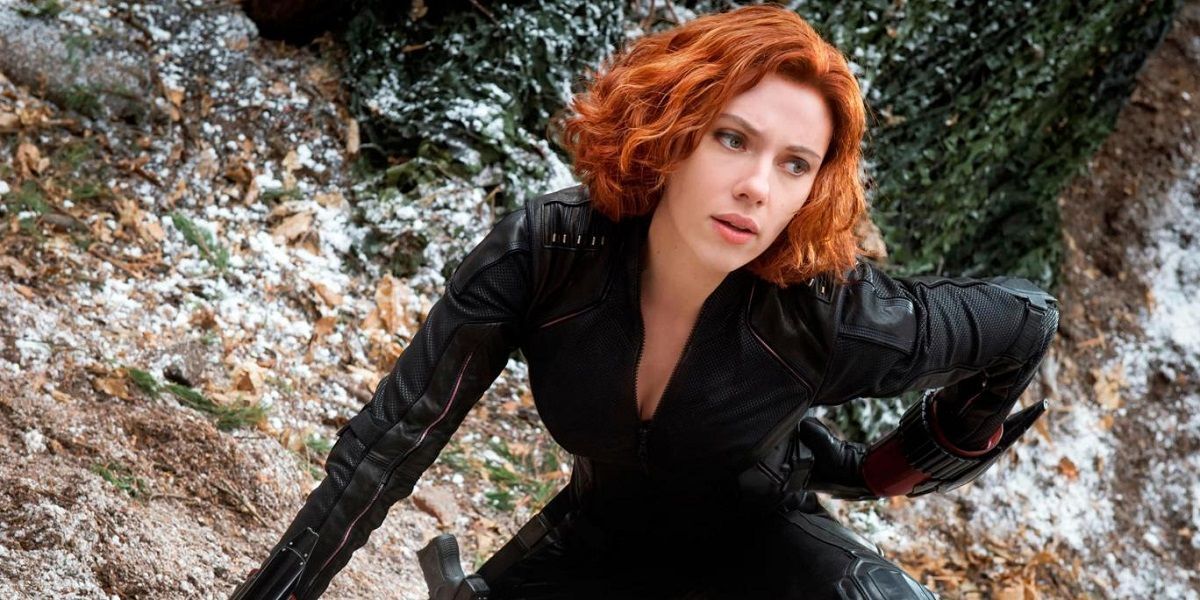 scarlett johansson as natasha romanoff aka black widow in avengers