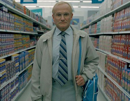 Robin Williams as Seymour Parrish in One Hour Photo