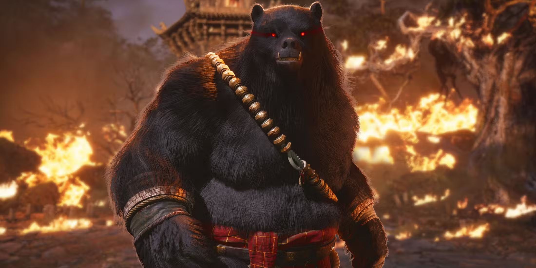 Un oso negro antropomórfico parado sobre sus patas traseras frente a un edificio en llamas en Black Legend: Wukong.