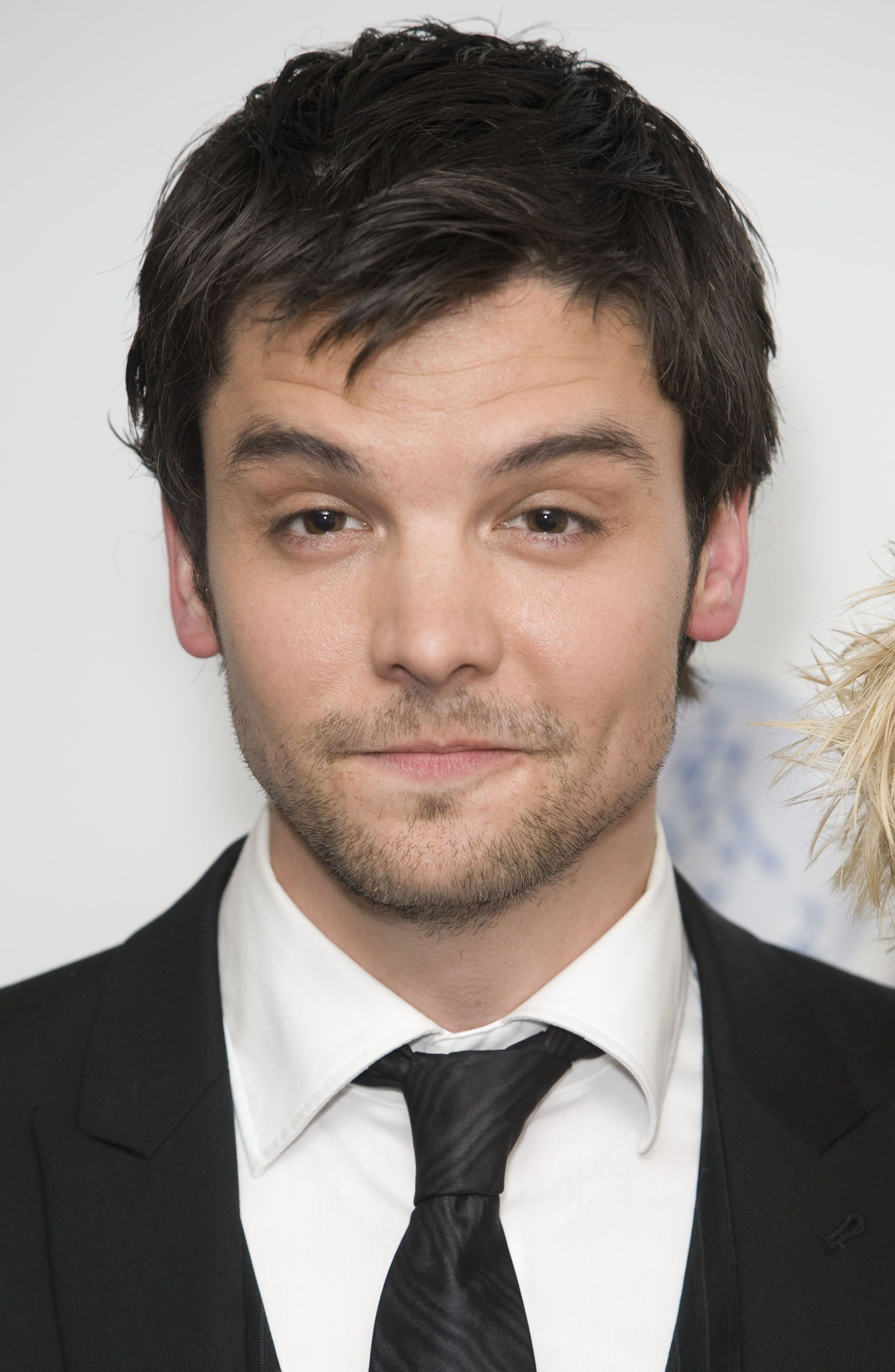 Tiro en la cabeza de Andrew Lee Potts
