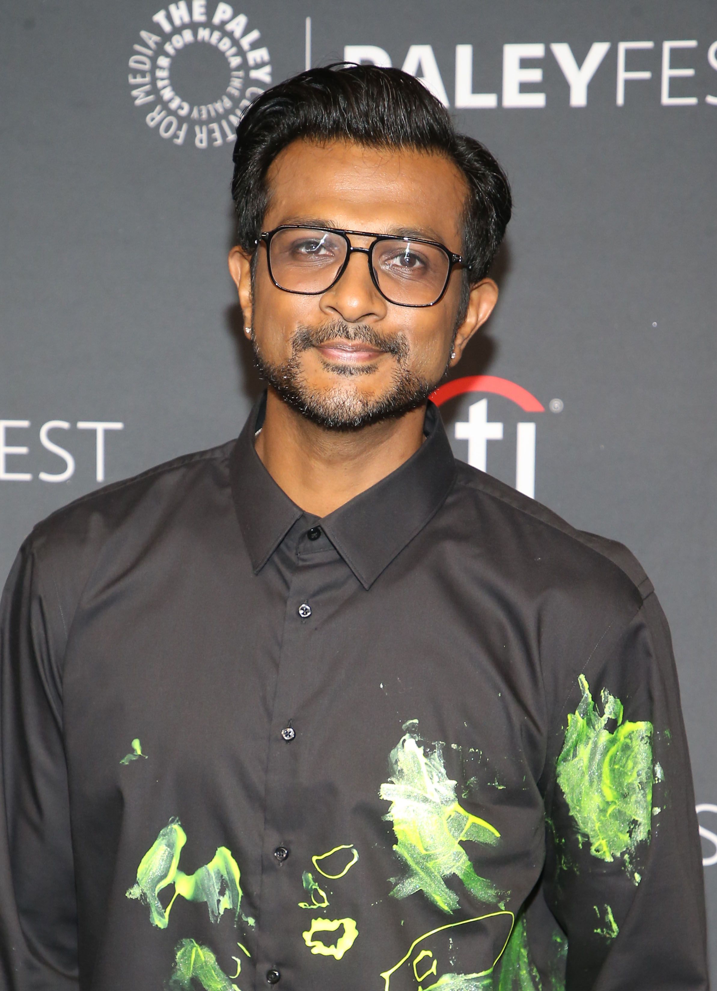 headshot Of Utkarsh Ambudkar