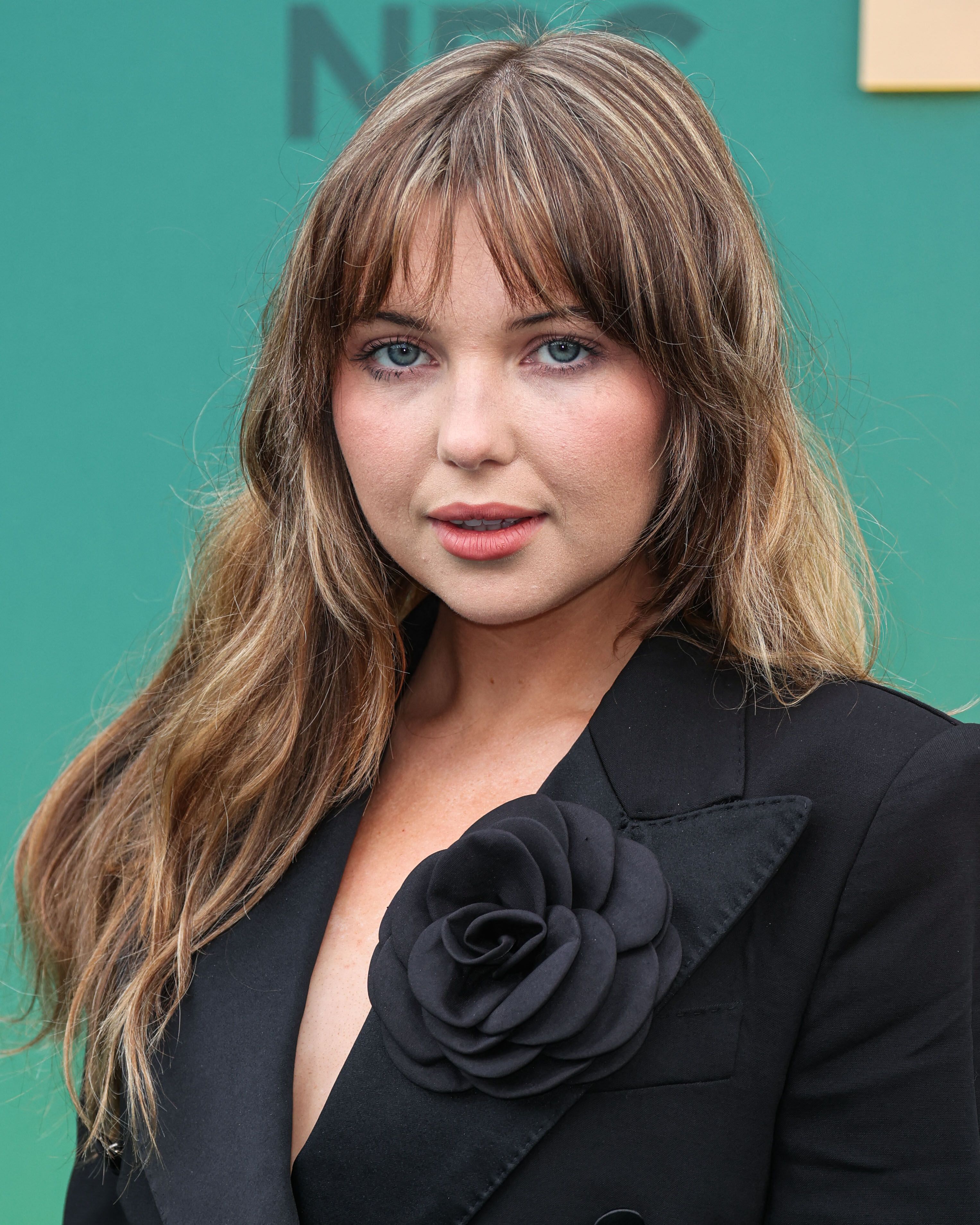 Headshot Of Samantha Hanratty