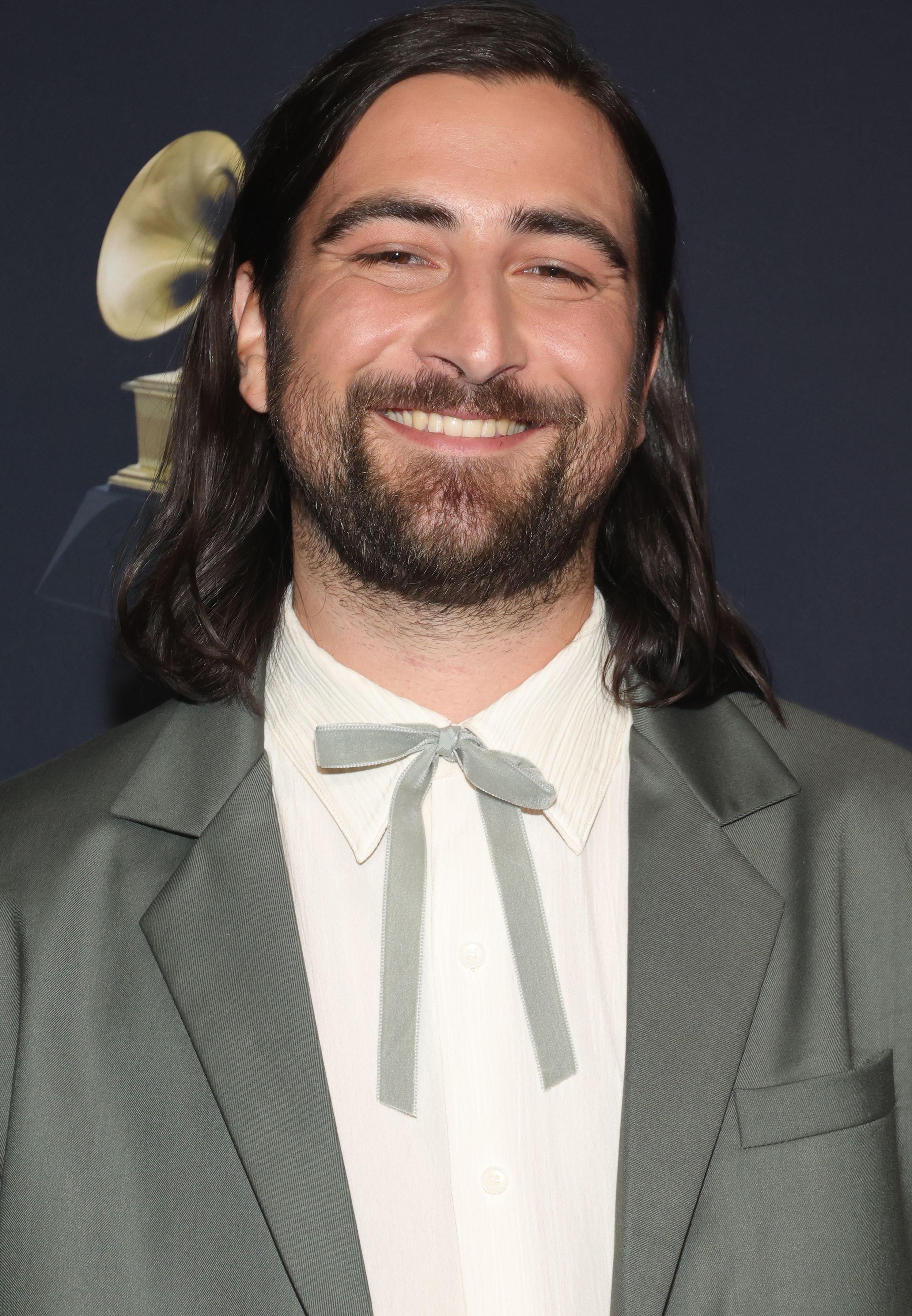 Headshot Di Noah Kahan