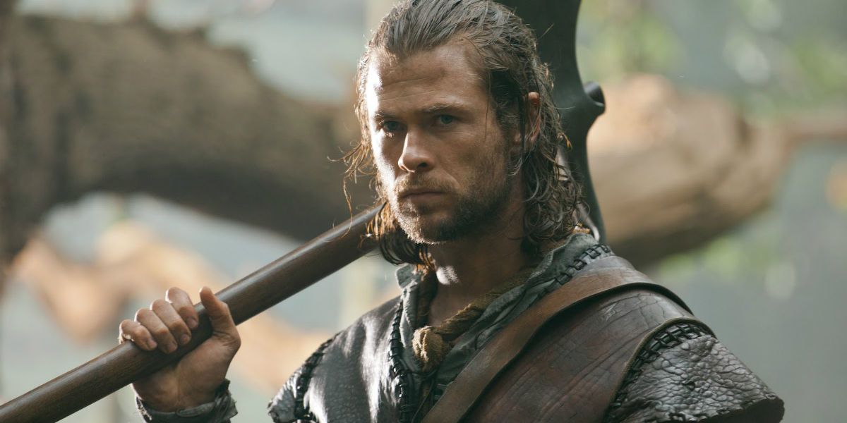 Chris Hemsworth in Snow White and the Huntsman
