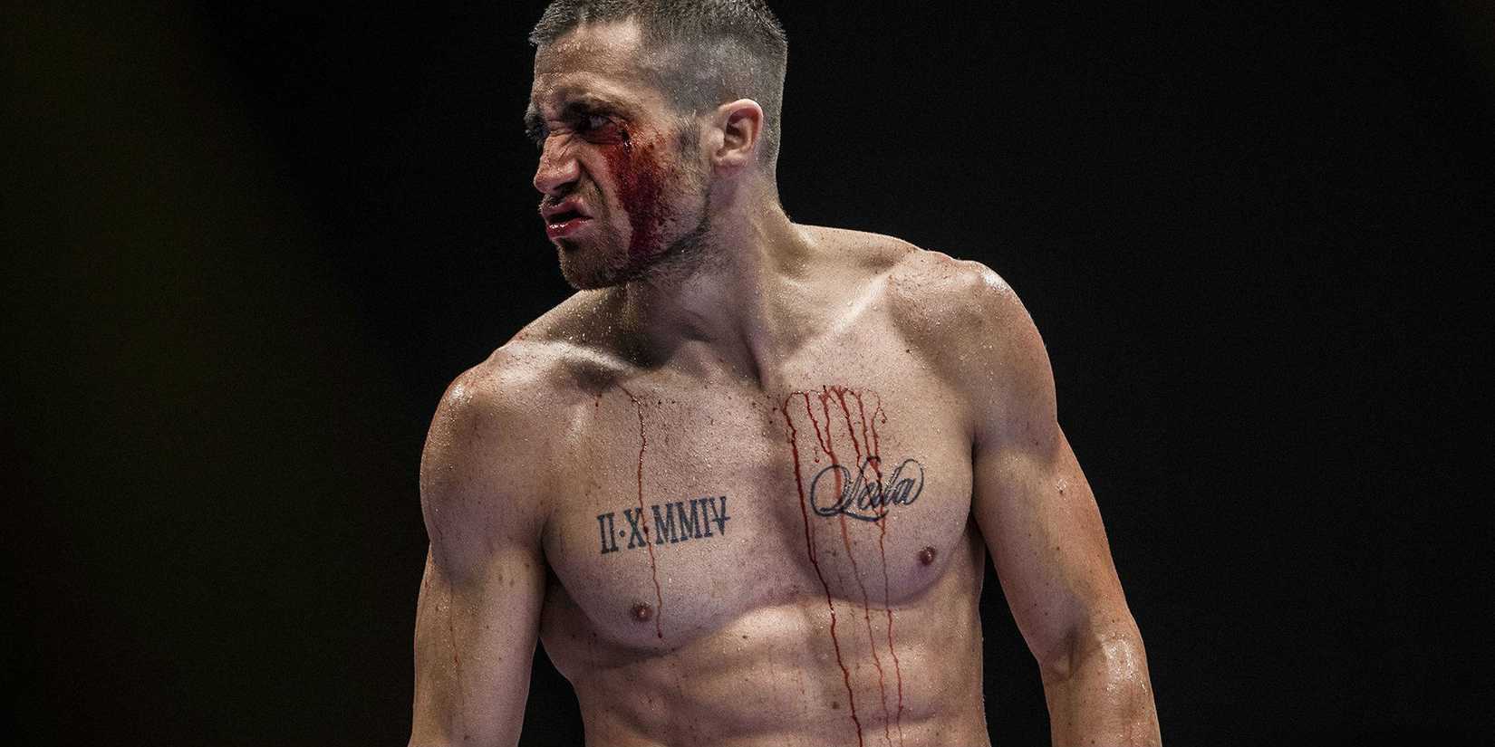 Billy Hope (Jake Gyllenhaal) with a bloody face in Southpaw.