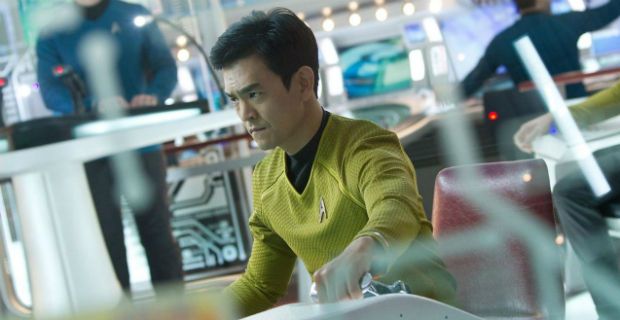 Chris Pine & Starship Enterprise Casts Best Performances After J.J. Abrams Star Trek