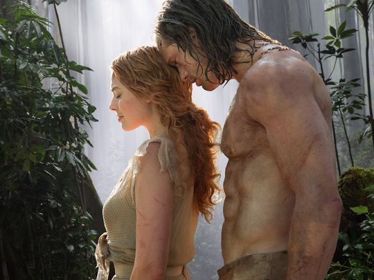 Margot Robbie and Alexander Skarsgård in The Legend of Tarzan (2016)