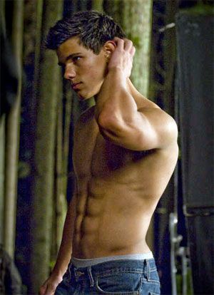 taylor-lautner-new-moon-abs