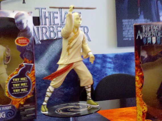 the-last-airbender-toys2