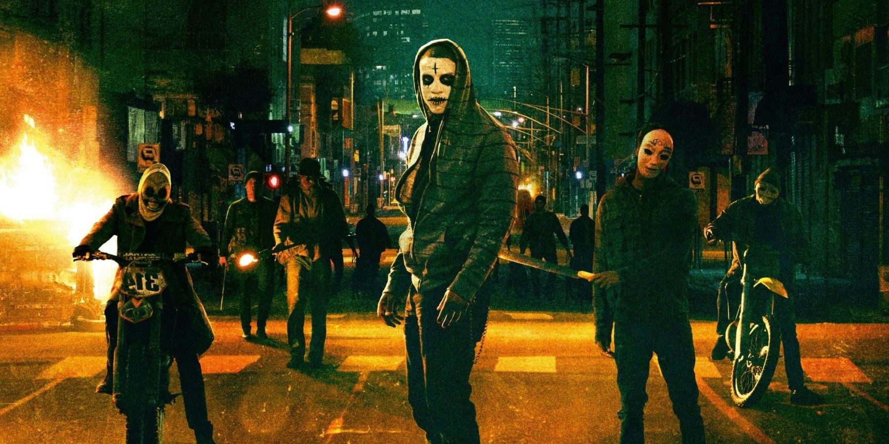 Purgers gather on the street in Purge Anarchy
