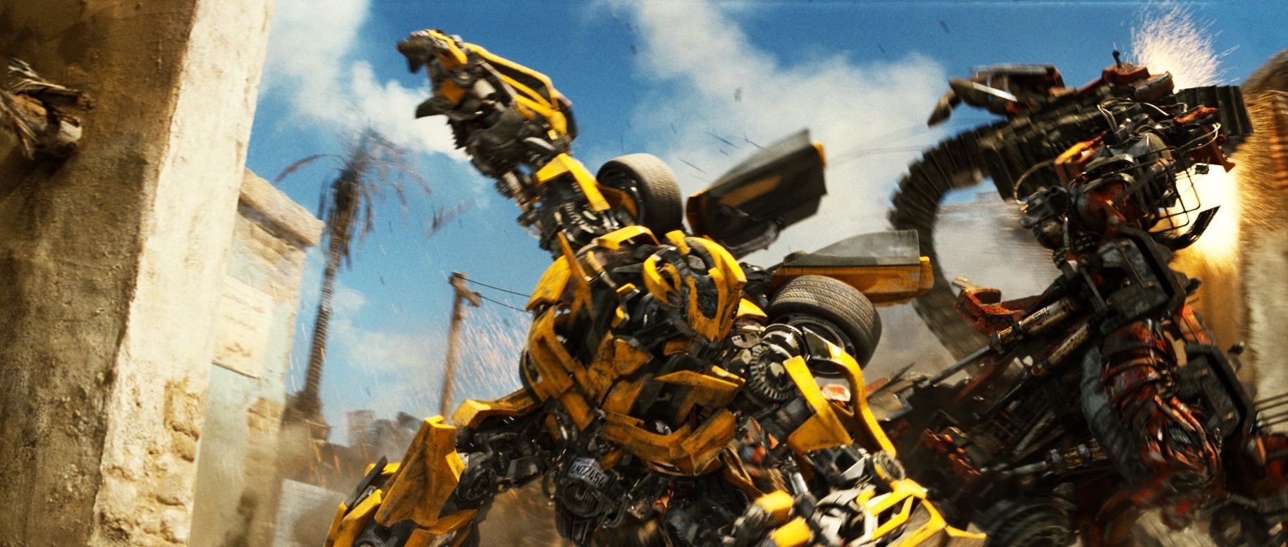 Transformers 2 Bumblebee in action