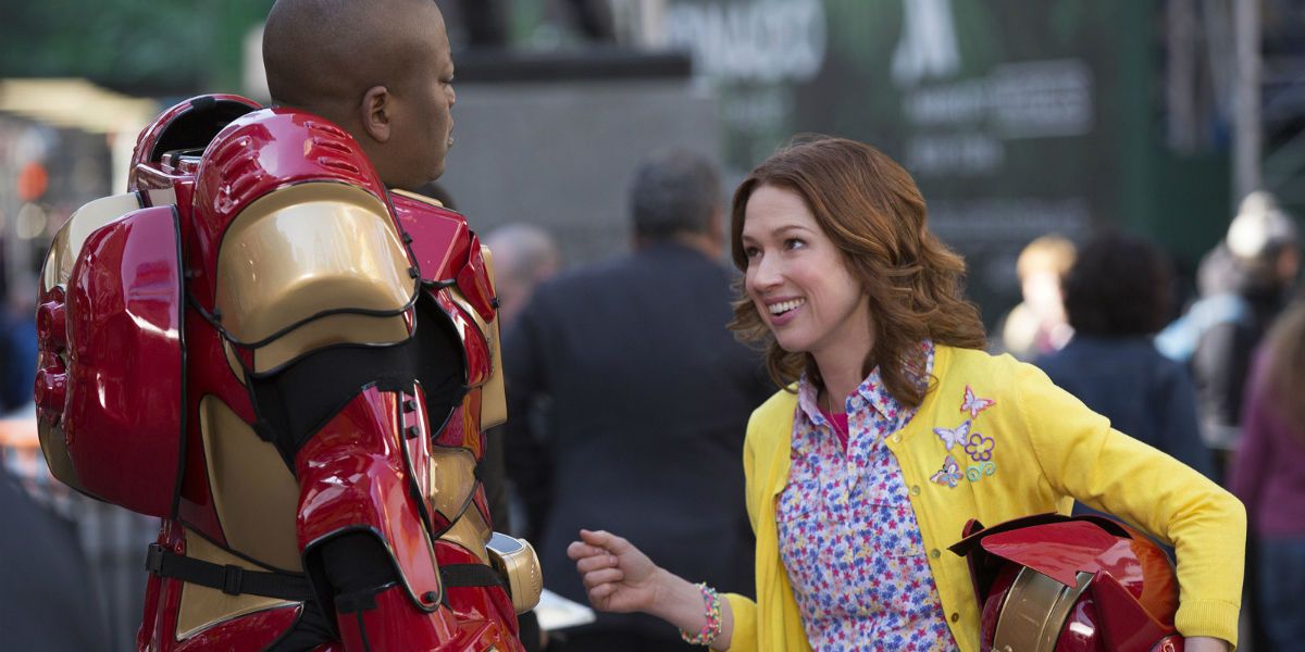 Ellie Kemper and Titus Burgess in Unbreakable Kimmy Schmidt