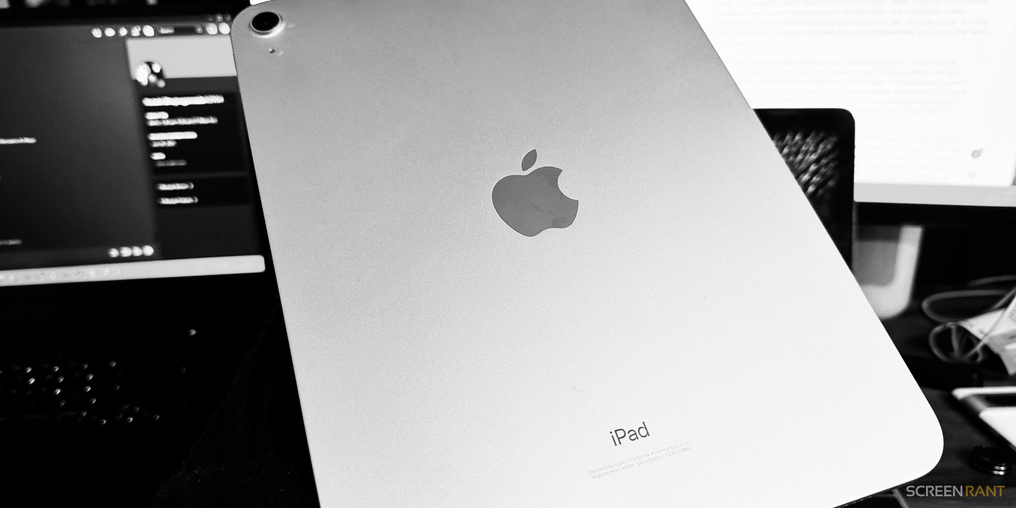 Rear panel of the tenth-generation iPad.