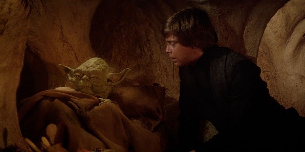 Yoda on his deathbed and Luke at his side in Star Wars: Return of the Jedi