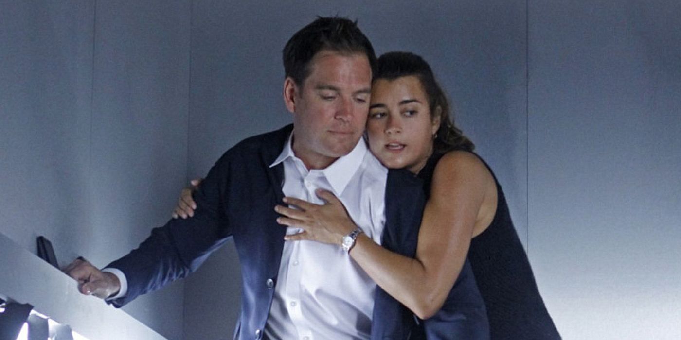 Ziva holding onto Tony in NCIS