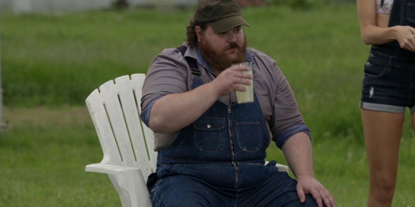 Squirrelly Dan (K. Trevor Wilson) sipping on a lemonade telling Katy that's what I appreciates about you in lLetterkenny