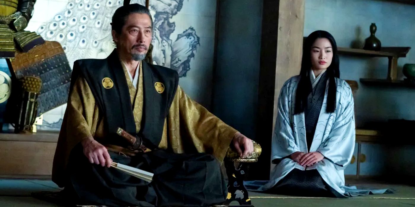 Hiroyuki Sanada as Lord Yoshii Toranaga and Anna Sawai as Lady Mariko sitting in a room in Shogun